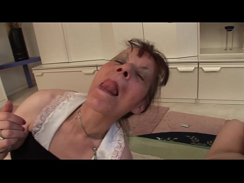 ❤️ Dvi močiutės ir vienas senelis mylisi trise ❌ Anal video prie porno lt.villagesexvideos.ru ❌